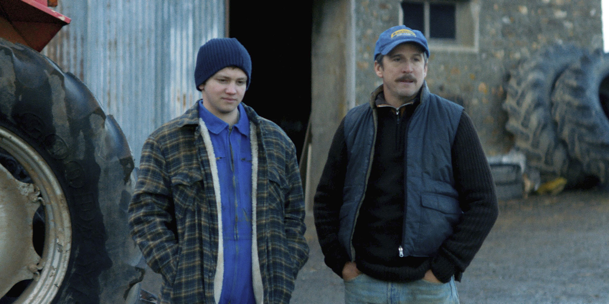 Film De Guillaume Canet Sur Les Paysans "Au nom de la terre" : la descente aux enfers de Guillaume Canet dans