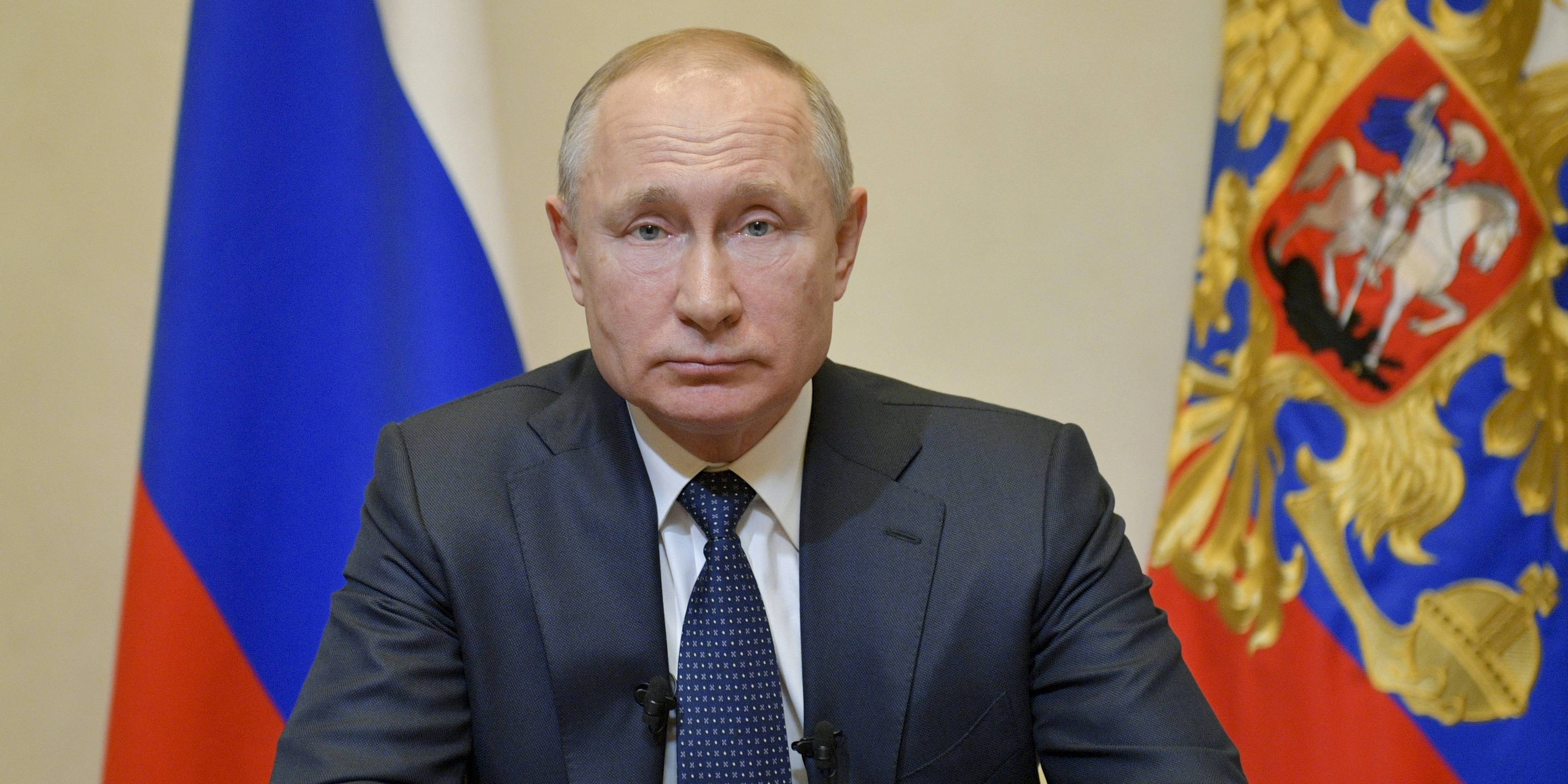 Coronavirus Vladimir Poutine Se Reveille Face A L Epidemie