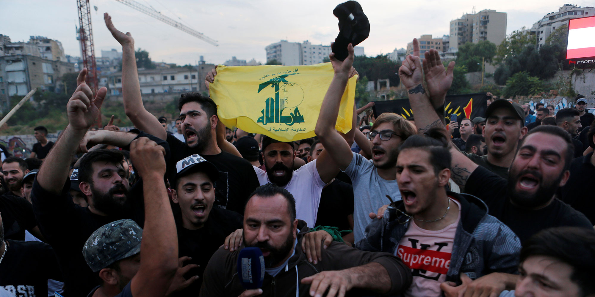 Le Monde En Face Liban Au Coeur Du Chaos Crise sociale au Liban : le Hezbollah dans la tourmente
