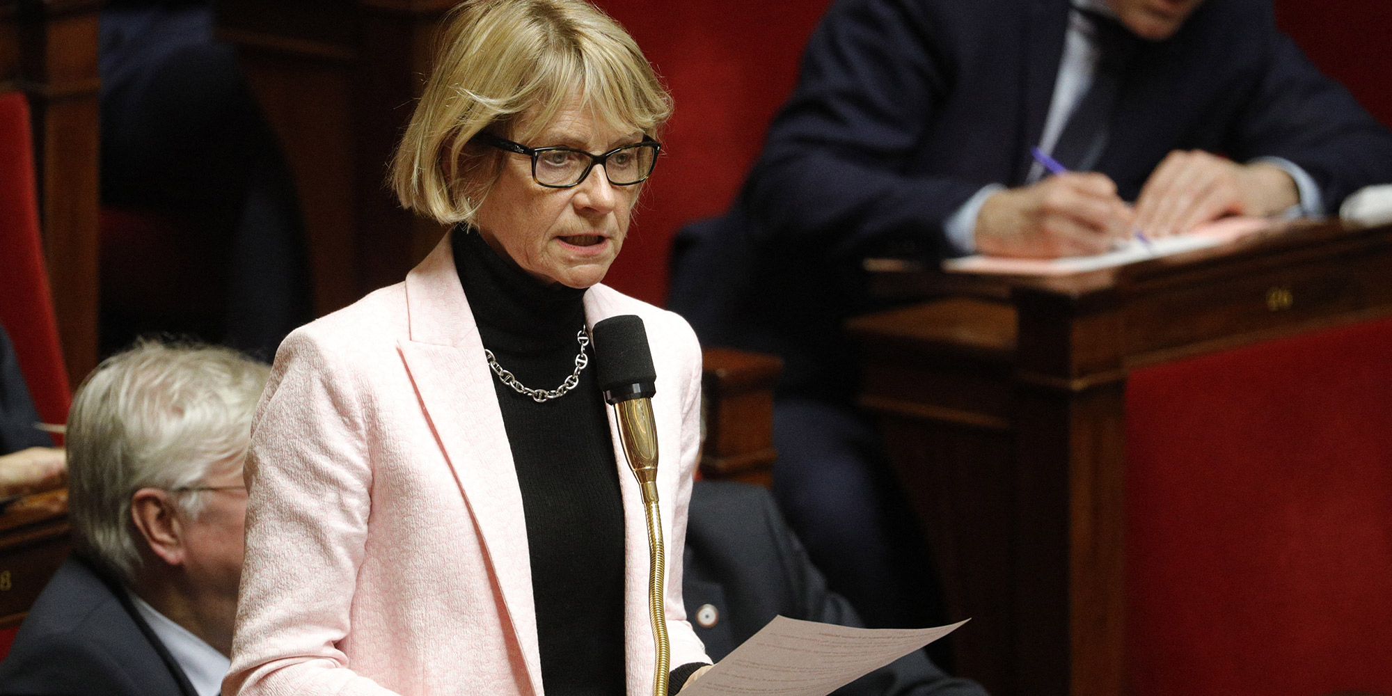 Barrer la route de la Nupes sans soutenir le RN : le dilemme des députés LR pour la commission des finances