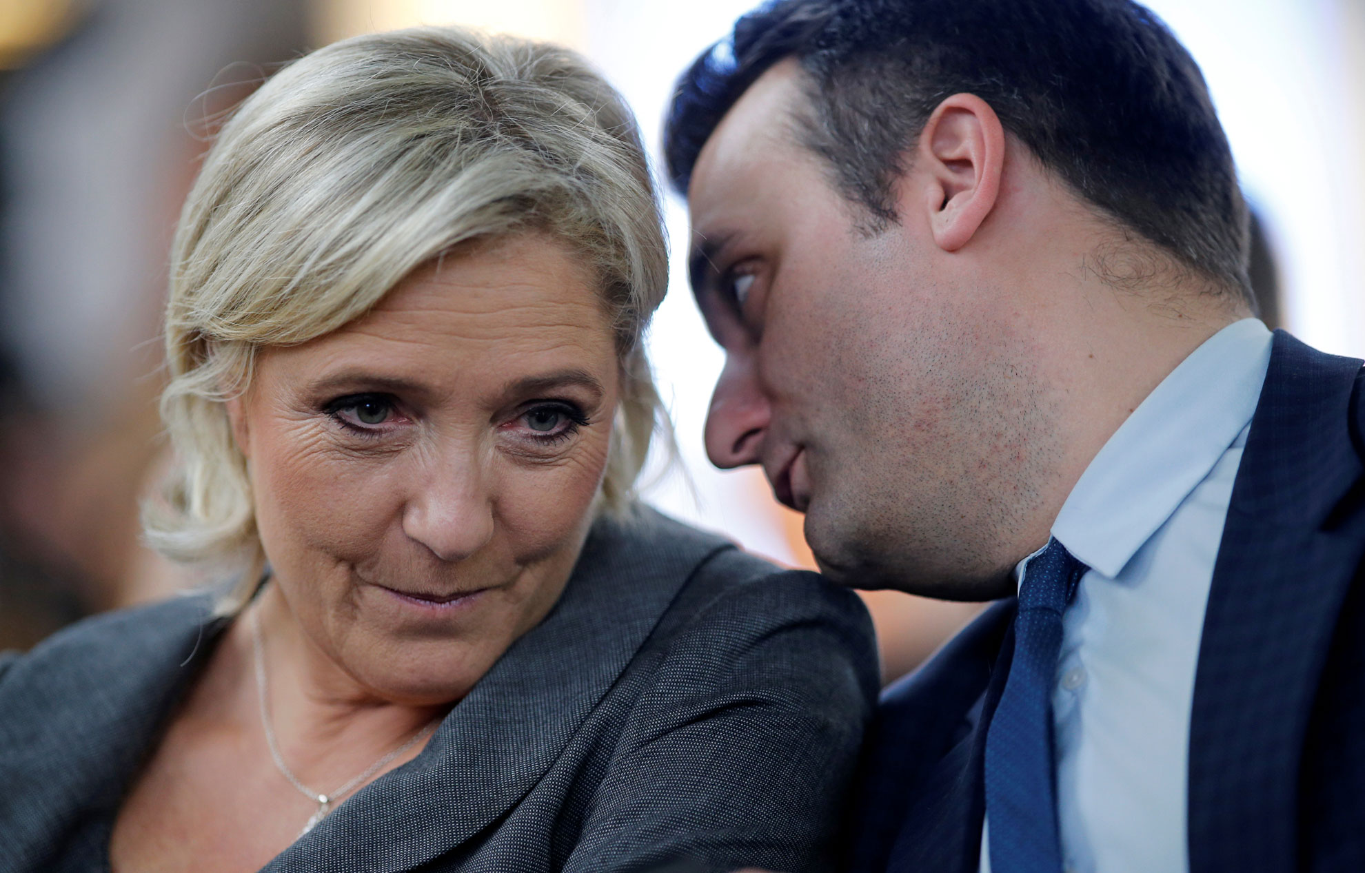 Qui Est Le Mari De Florian Philippot Front national : Florian Philippot perd de son influence