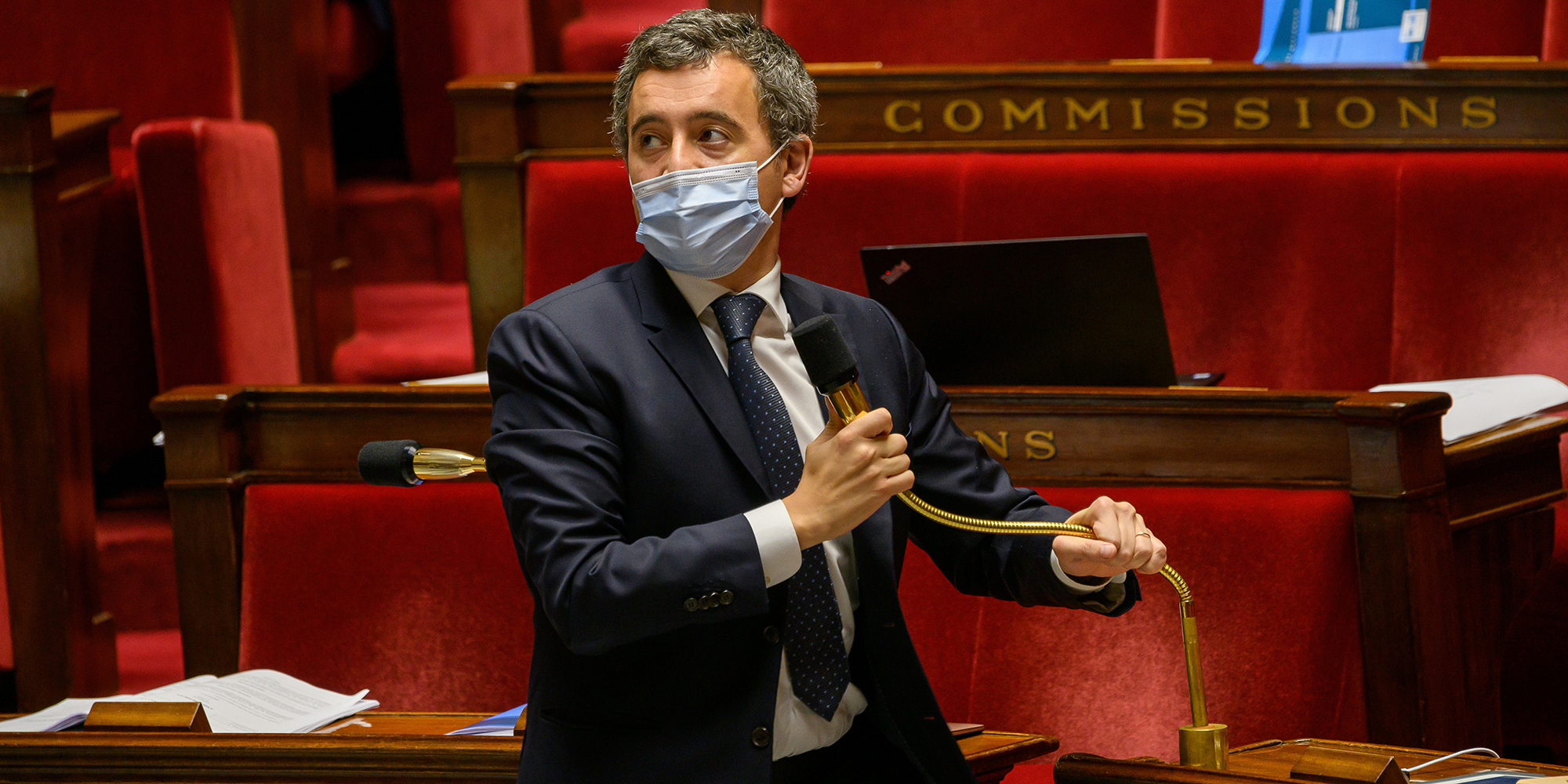 Gérald Darmanin joue l'apaisement avec les journalistes