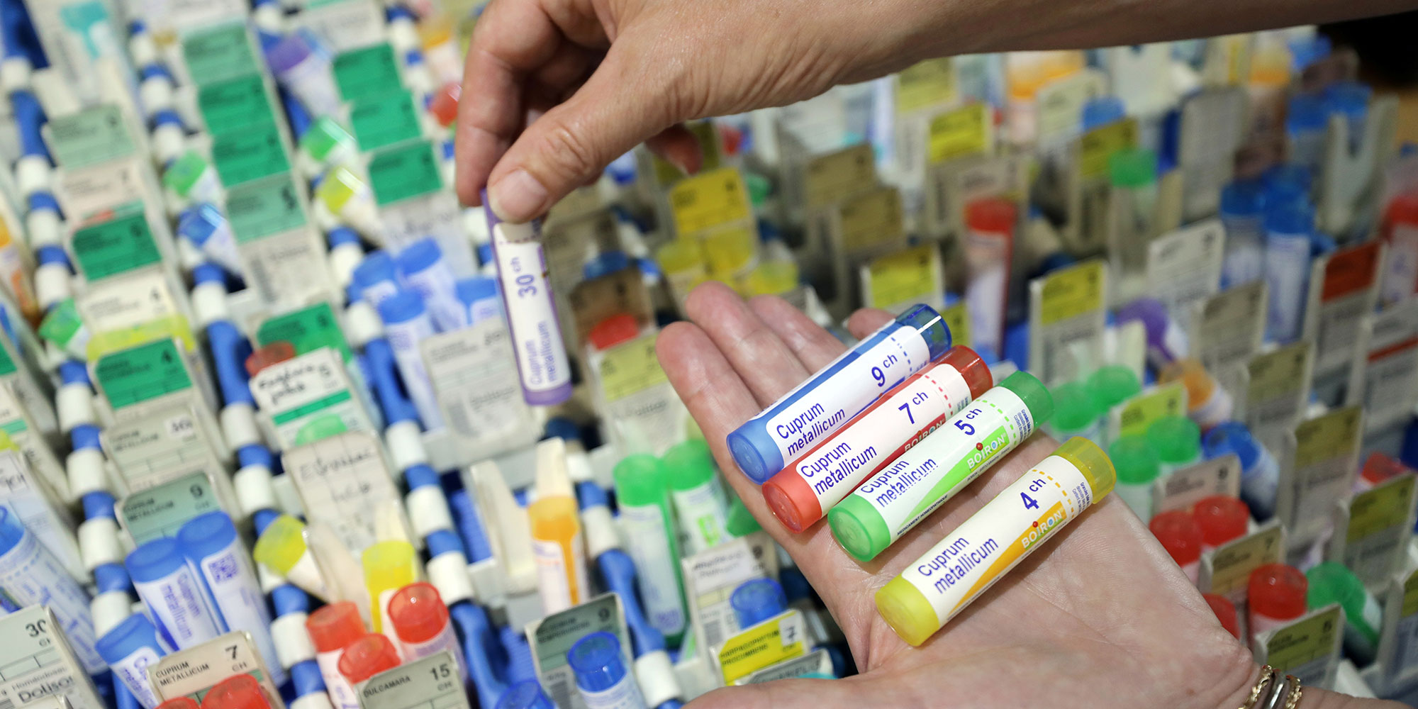 TRIBUNE. 45 députés s'opposent au déremboursement de l'homéopathie