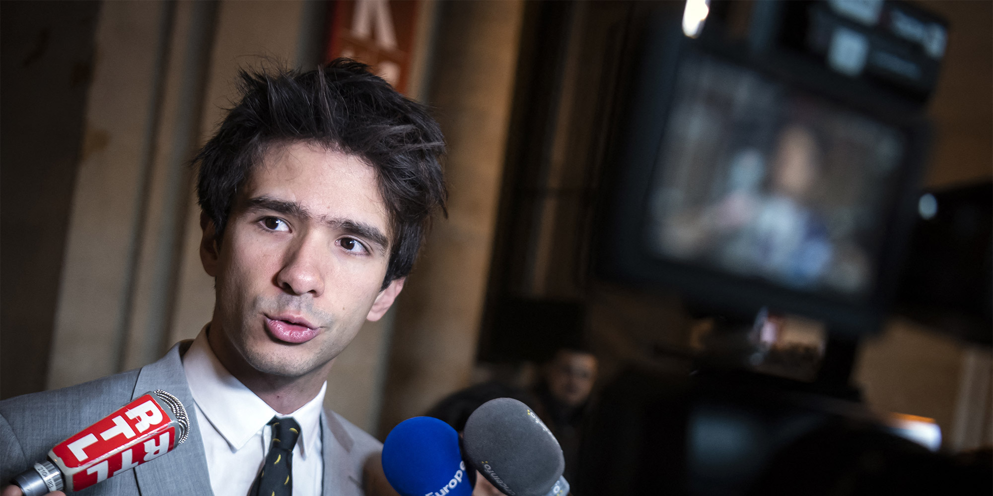 Qui Est La Compagne De Juan Branco INFO JDD. La jeune femme qui accuse Juan Branco de viol maintient sa